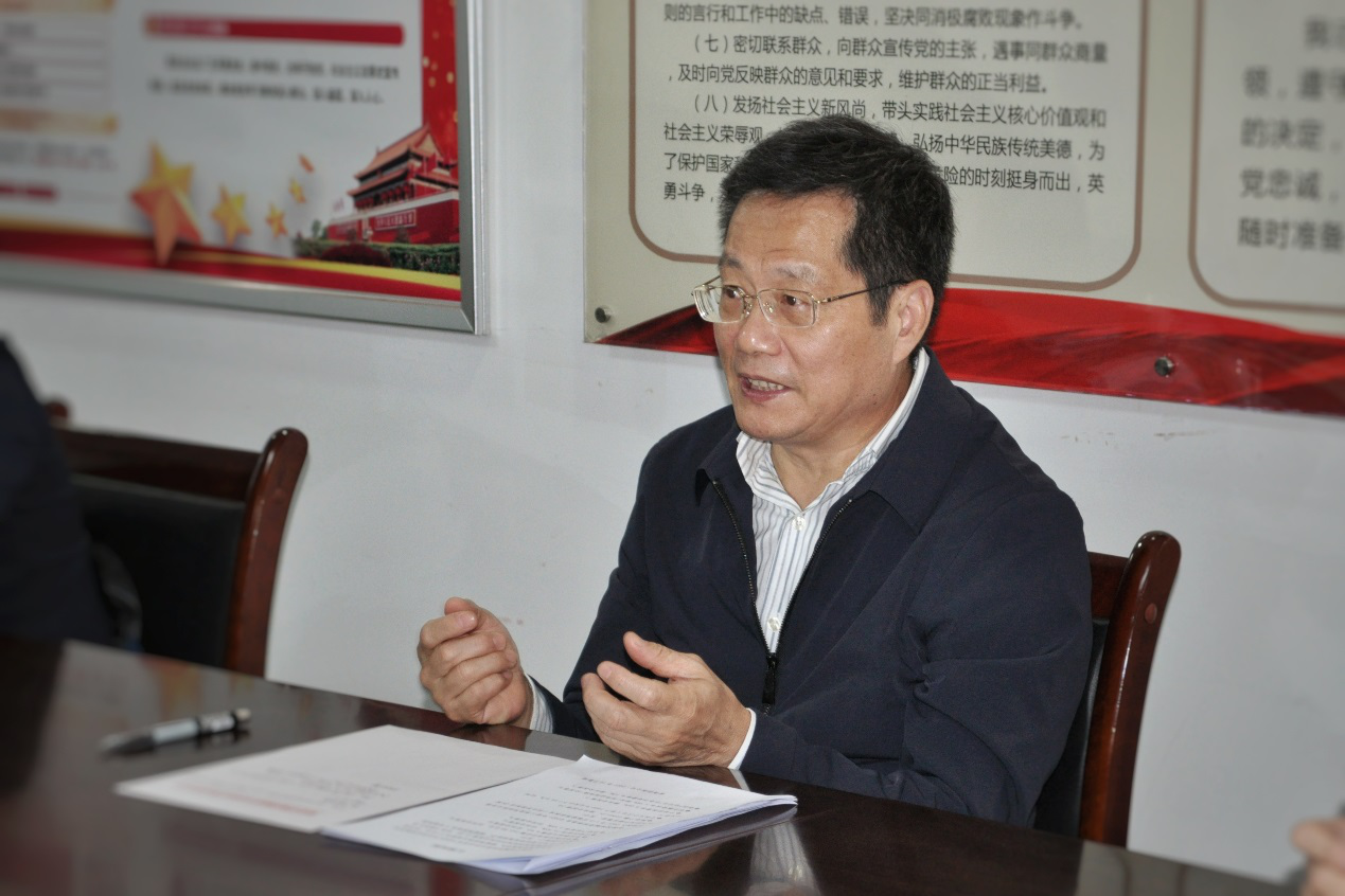 福建省财政厅党组成员副厅长林贻武一行到省再担保公司调研指导工作